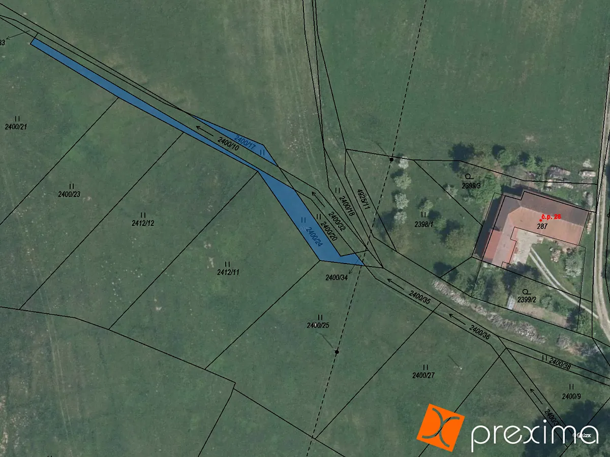 Prodej podílu 1/3 pozemku 150 m²